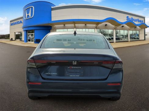 New 2025 Honda Accord SE image 7