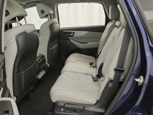 Used 2023 Acura MDX SH-AWD w/ Technology Package image 29