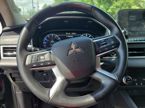 Used 2024 Mitsubishi Outlander SE Black Edition AWD/4WD image 23