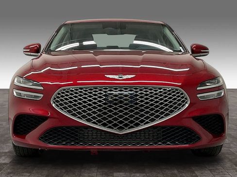 Used 2022 Genesis G70 2.0T RWD image 6