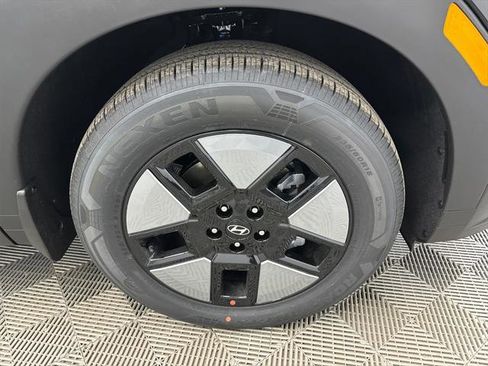 New 2026 Hyundai Santa Fe SE image 12