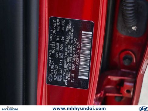 Certified 2024 Hyundai Elantra SEL w/ Convenience Package FWD image 29