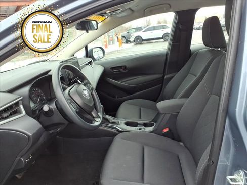Used 2024 Toyota Corolla LE image 11