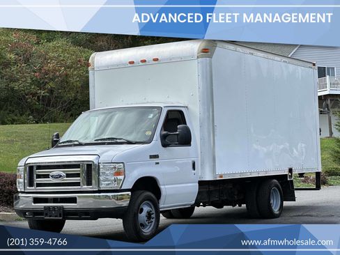 Used 2013 Ford E-350 and Econoline 350 Super Duty w/ Payload Pkg image 1