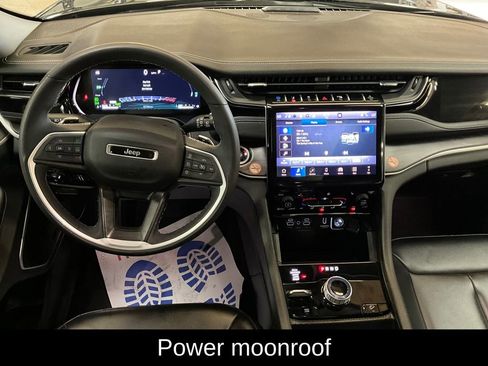 Used 2024 Jeep Grand Cherokee Limited 4xe image 8