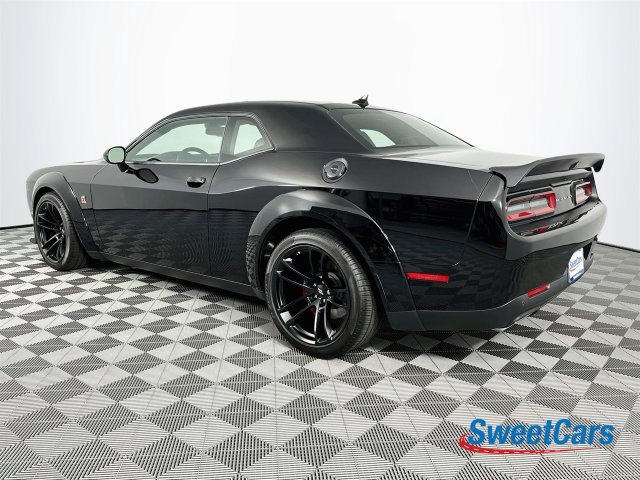 Used 2022 Dodge Challenger R/T Scat Pack RWD image 5