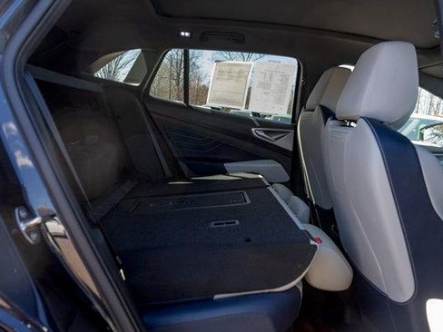 Certified 2023 Volkswagen ID.4 Pro S AWD/4WD image 24