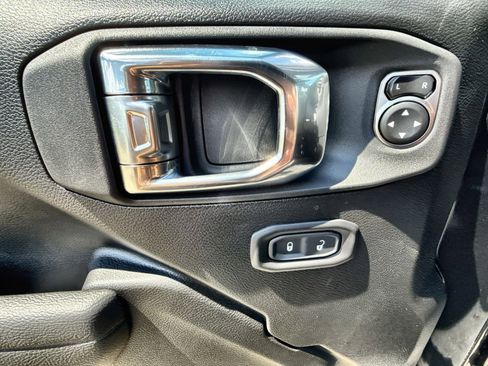 New 2025 Jeep Wrangler Willys image 15