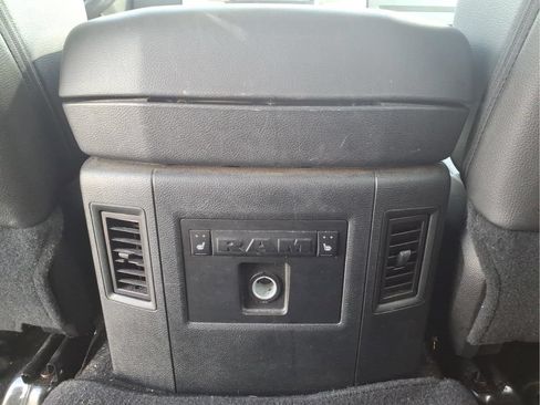 Used 2017 RAM 1500 Laramie w/ Protection Group AWD/4WD image 28