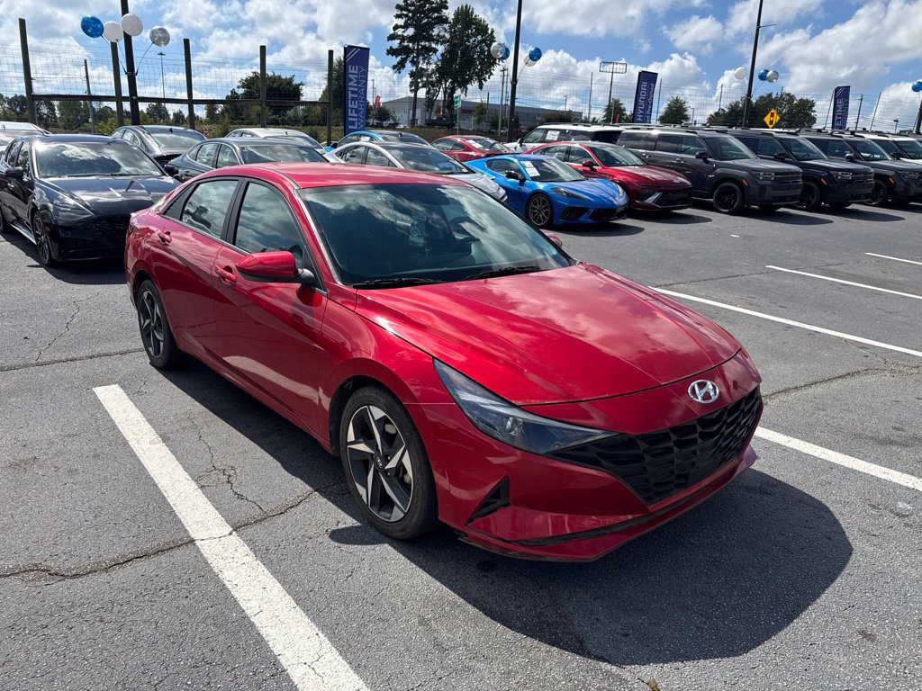 Used 2023 Hyundai Elantra SEL w/ Convenience Package FWD image 4