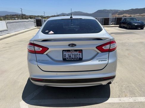 Used 2016 Ford Fusion Titanium FWD image 8