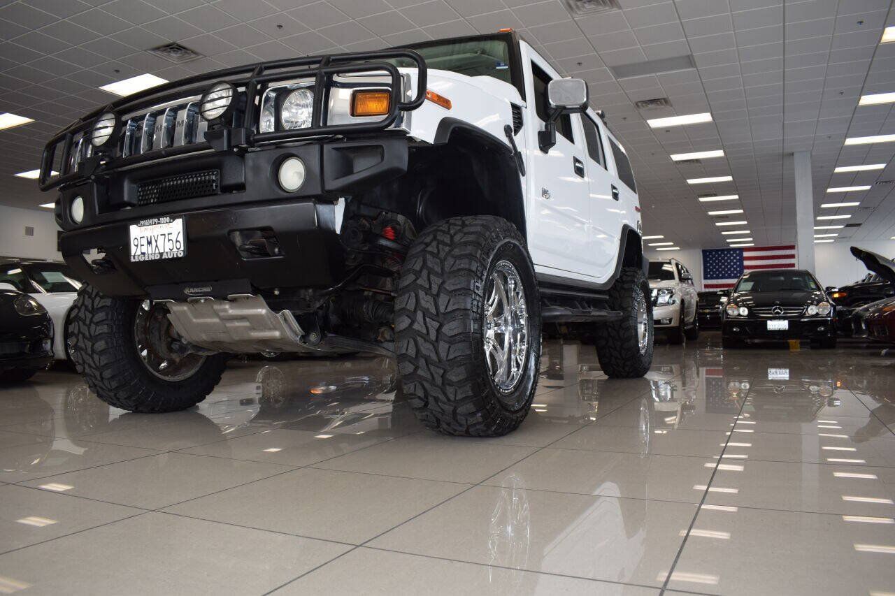 Used 2003 HUMMER H2 w/ Preferred Equipment Group AWD/4WD image 6