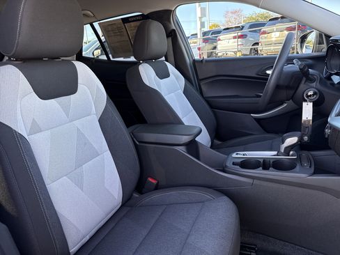 Certified 2024 Chevrolet Trax LS w/ LS Convenience Package image 41