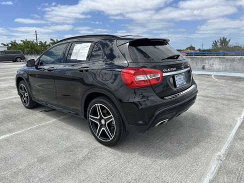 Used 2017 Mercedes-Benz GLA 250 4MATIC image 33