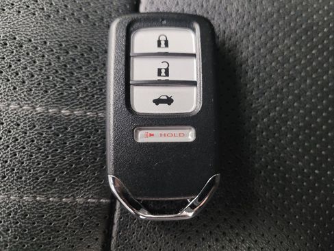 Used 2020 Honda Accord EX-L image 32