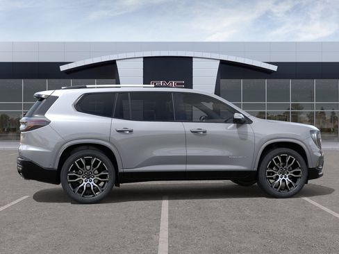 New 2026 GMC Acadia Denali Ultimate image 5