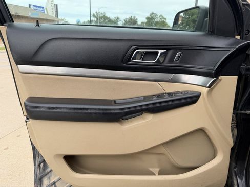 Used 2017 Ford Explorer 4WD image 11