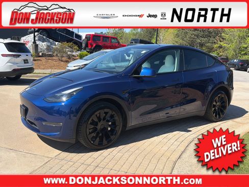 Used 2023 Tesla Model Y Long Range image 1