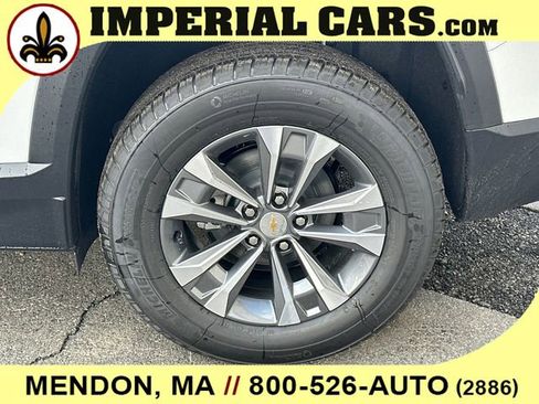New 2026 Chevrolet Equinox LT w/ LPO, Floor Liner Package AWD/4WD image 7