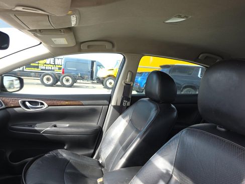 Used 2015 Nissan Sentra SL image 15