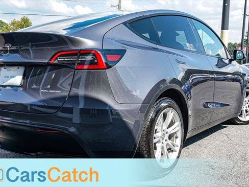 Used 2023 Tesla Model Y Long Range AWD/4WD image 5