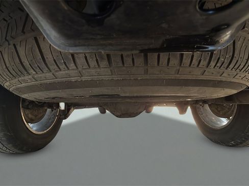 Used 2019 GMC Sierra 1500 SLT w/ SLT Premium Package image 16