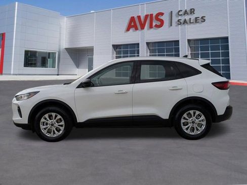 Used 2025 Ford Escape Active AWD/4WD image 10