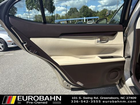 Used 2016 Lexus ES 350 image 11