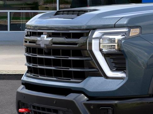New 2026 Chevrolet Silverado 3500 LT w/ Trail Boss Package AWD/4WD image 13