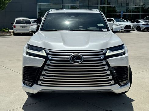 New 2026 Lexus LX 600 4WD w/ Luxury Package image 4