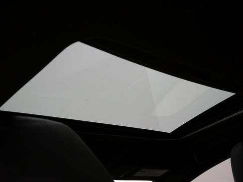 Used 2023 Lexus IS 350 F Sport image 4