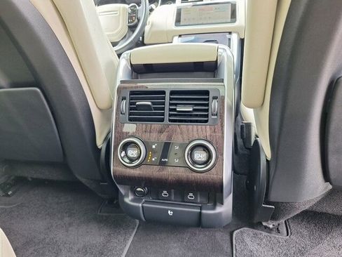 Used 2022 Land Rover Range Rover Sport HSE Silver Edition image 31