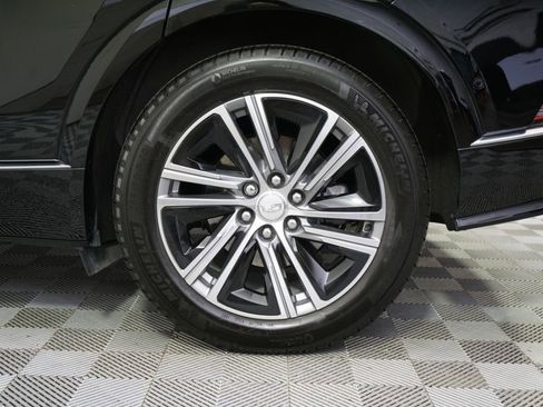 Used 2024 Cadillac Lyriq Luxury w/ LPO, Floor Liner Package AWD/4WD image 20