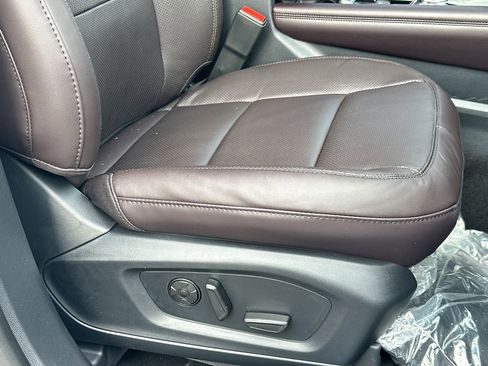 New 2026 Ford Explorer Platinum w/ LUX Leather Package image 14