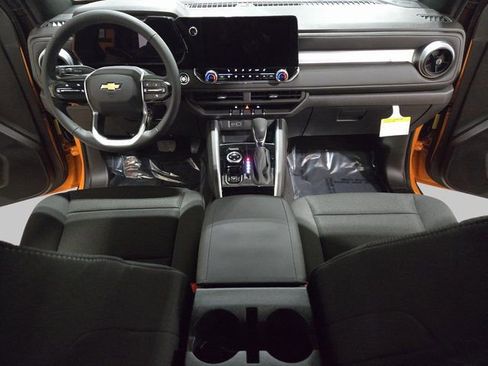 New 2026 Chevrolet Colorado LT image 9