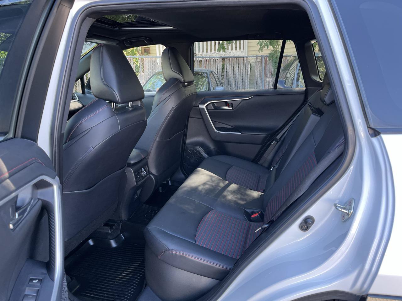 Used 2023 Toyota RAV4 XSE w/ Weather Package AWD/4WD image 6