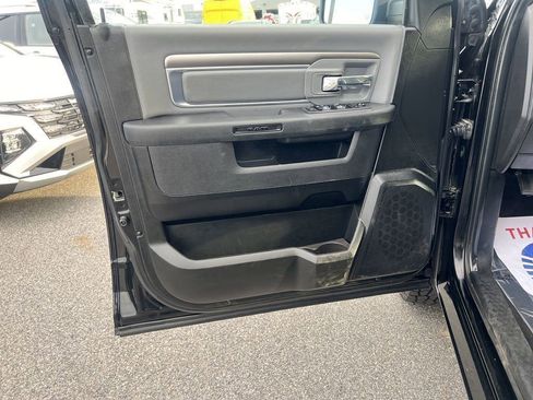 Used 2022 RAM 1500 Classic SLT w/ Protection Group image 7