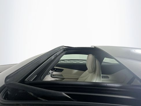 Used 2025 Mercedes-Benz CLE 300 4MATIC Coupe image 27