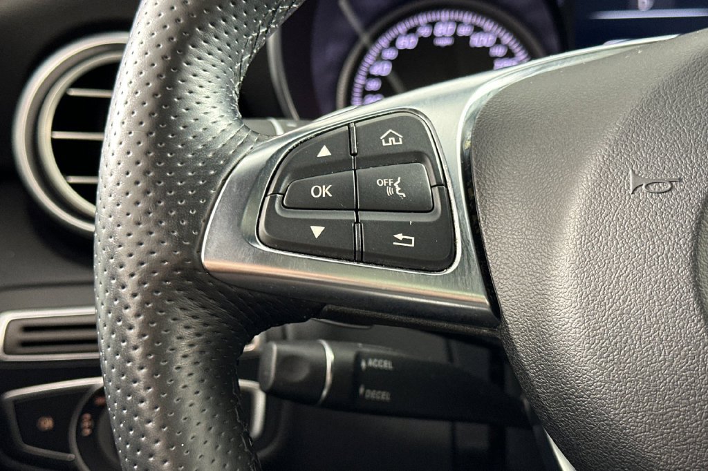 Certified 2018 Mercedes-Benz C 300 Sedan image 29