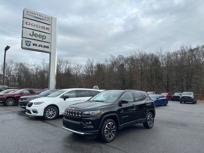 Used 2024 Jeep Compass Limited w/ Sun and Sound Group