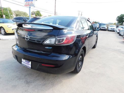 Used 2013 MAZDA MAZDA3 i Sport image 7