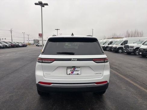 New 2026 Jeep Grand Cherokee Limited AWD/4WD image 4