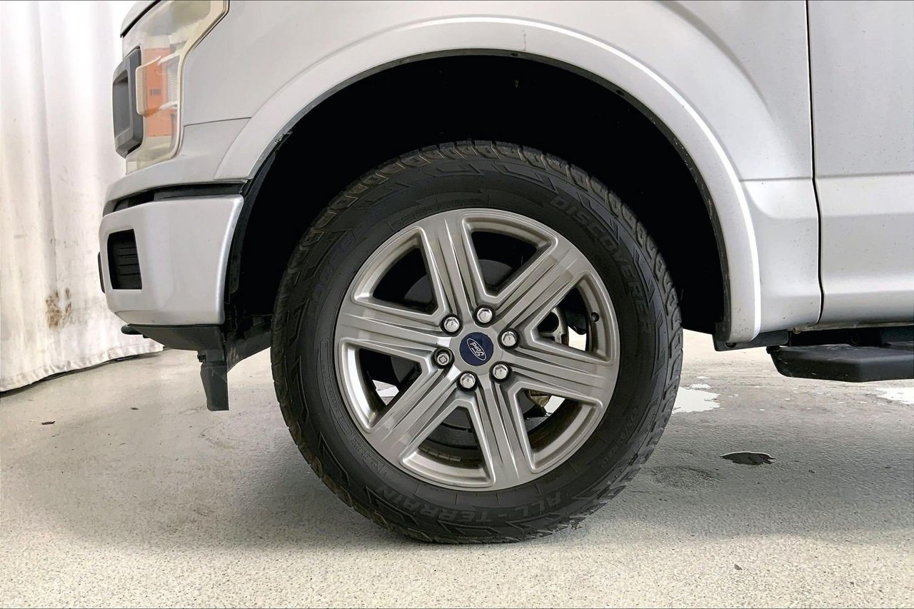 Used 2018 Ford F150 XLT w/ Equipment Group 302A Luxury AWD/4WD image 6
