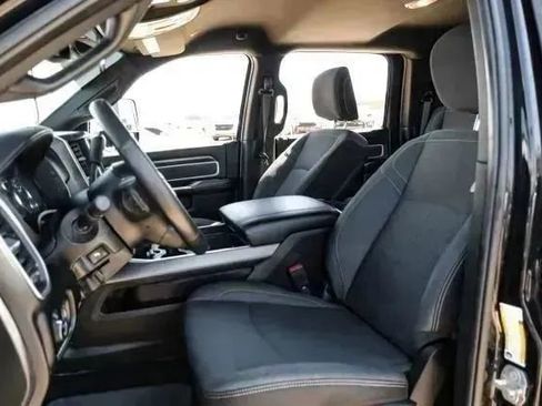 Used 2022 RAM 2500 Big Horn w/ Level A Equipment Group AWD/4WD image 32