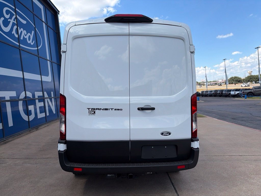 New 2026 Ford Transit 250 148 Medium Roof w/ Load Area Protection Package RWD image 5
