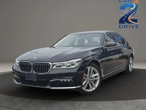 Used 2018 BMW ALPINA B7 xDrive AWD/4WD image 1