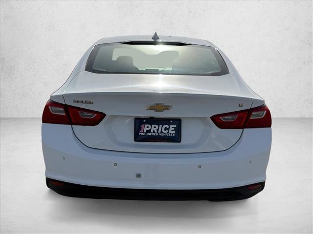 Used 2023 Chevrolet Malibu LT w/ Driver Confidence Package FWD image 6