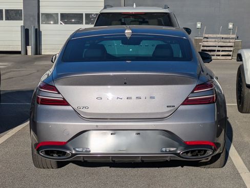 Used 2024 Genesis G70 3.3T Advanced w/ Sport Prestige Package image 5