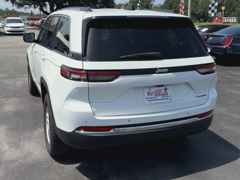 Used 2023 Jeep Grand Cherokee Laredo RWD image 7