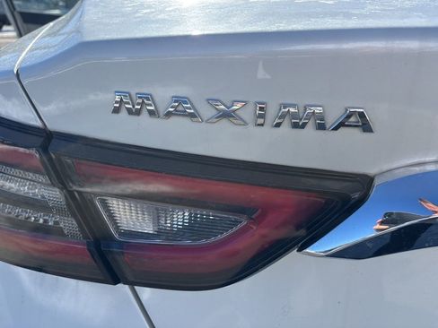 Used 2019 Nissan Maxima 3.5 SL w/ Floor Mat Group FWD image 16